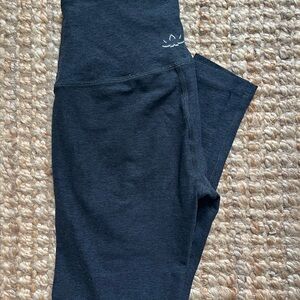 Beyond Yoga Charcoal Leggings